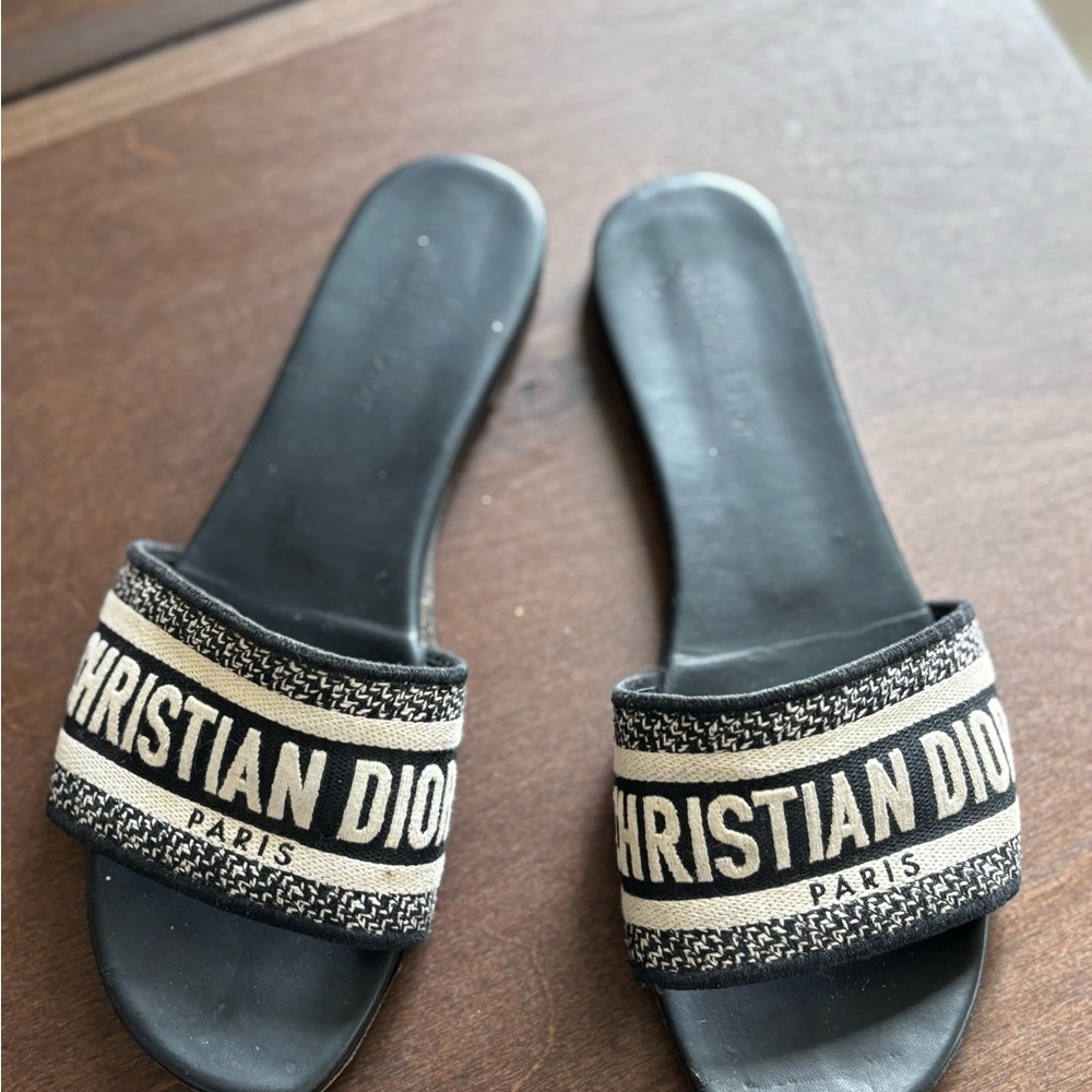 Dior Black and Beige Christian Dior Logo Slide Sandals - Picture 5 of 5